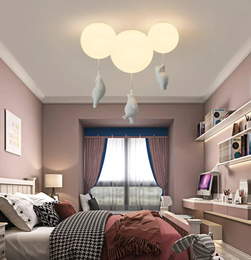 Plafoniera LED per cameretta con sfera bianca e orsetto decorativo