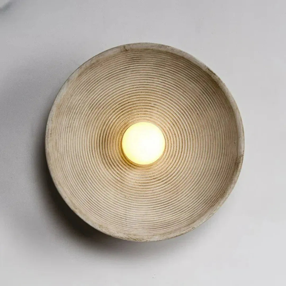 Applique da parete LED rotonda in resina effetto legno