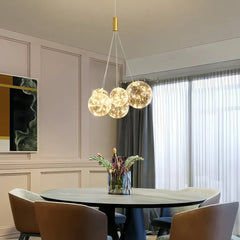 Lampadario moderno a sfere in vetro trasparente per la sala da pranzo