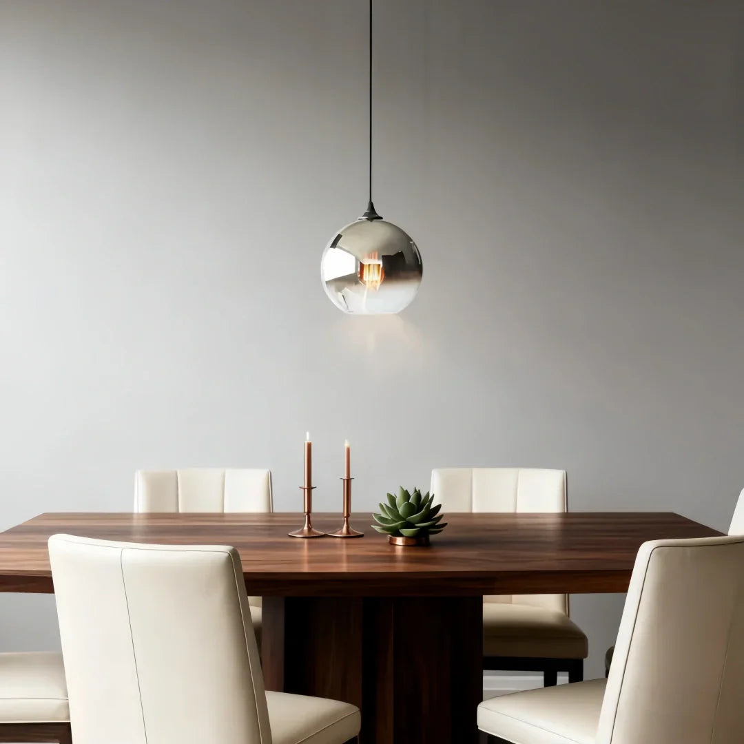 Lampadario a sospensione moderno con sfera in vetro sfumato per sala da pranzo