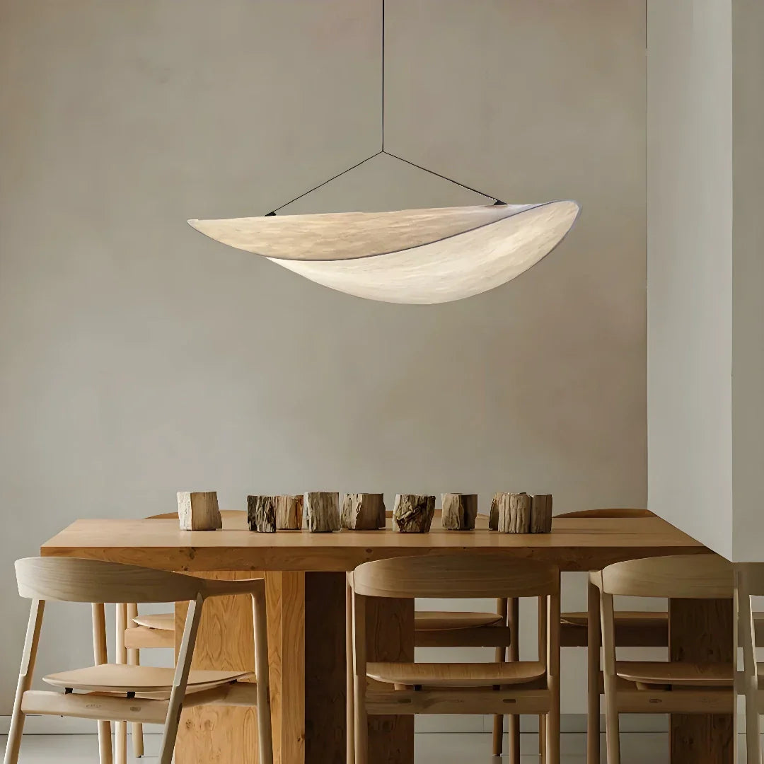 Lampadario a sospensione in tessuto tecnico stile wabi sabi bianco per sala da pranzo