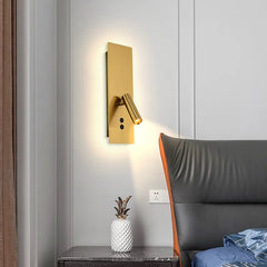 Applique moderna rettangolare con faretto orientabile per camera da letto e luce d’atmosfera integrata