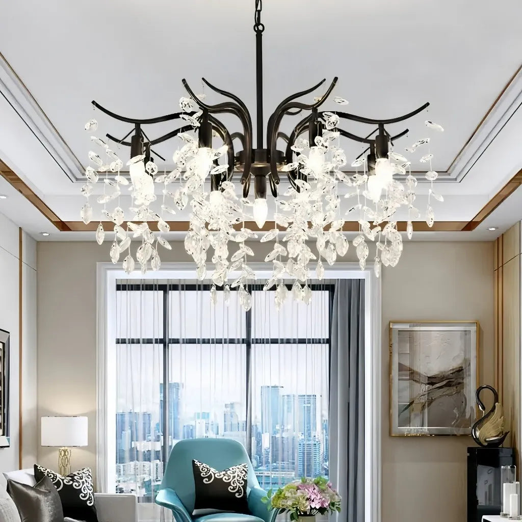 Lampadario moderno con gocce di cristallo e foglie decorative per soggiorno