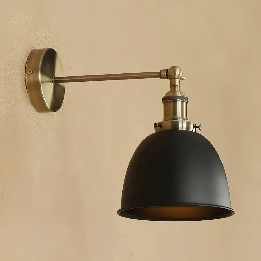 Applique orientabile per camera da letto dimmerabile dalla forma a campana in stile nordico industriale