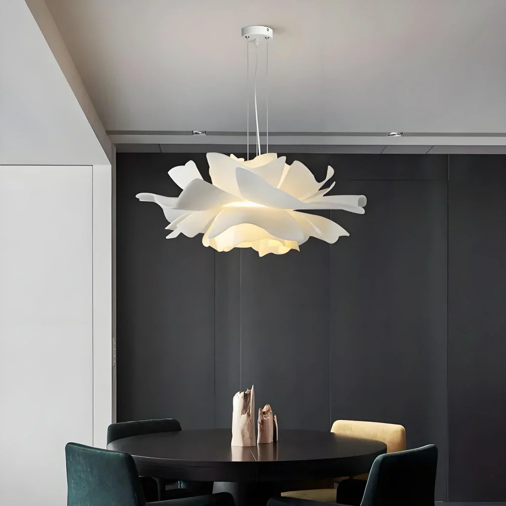 Lampadario fiore di design moderno con altezza regolabile per sala pranzo bianco