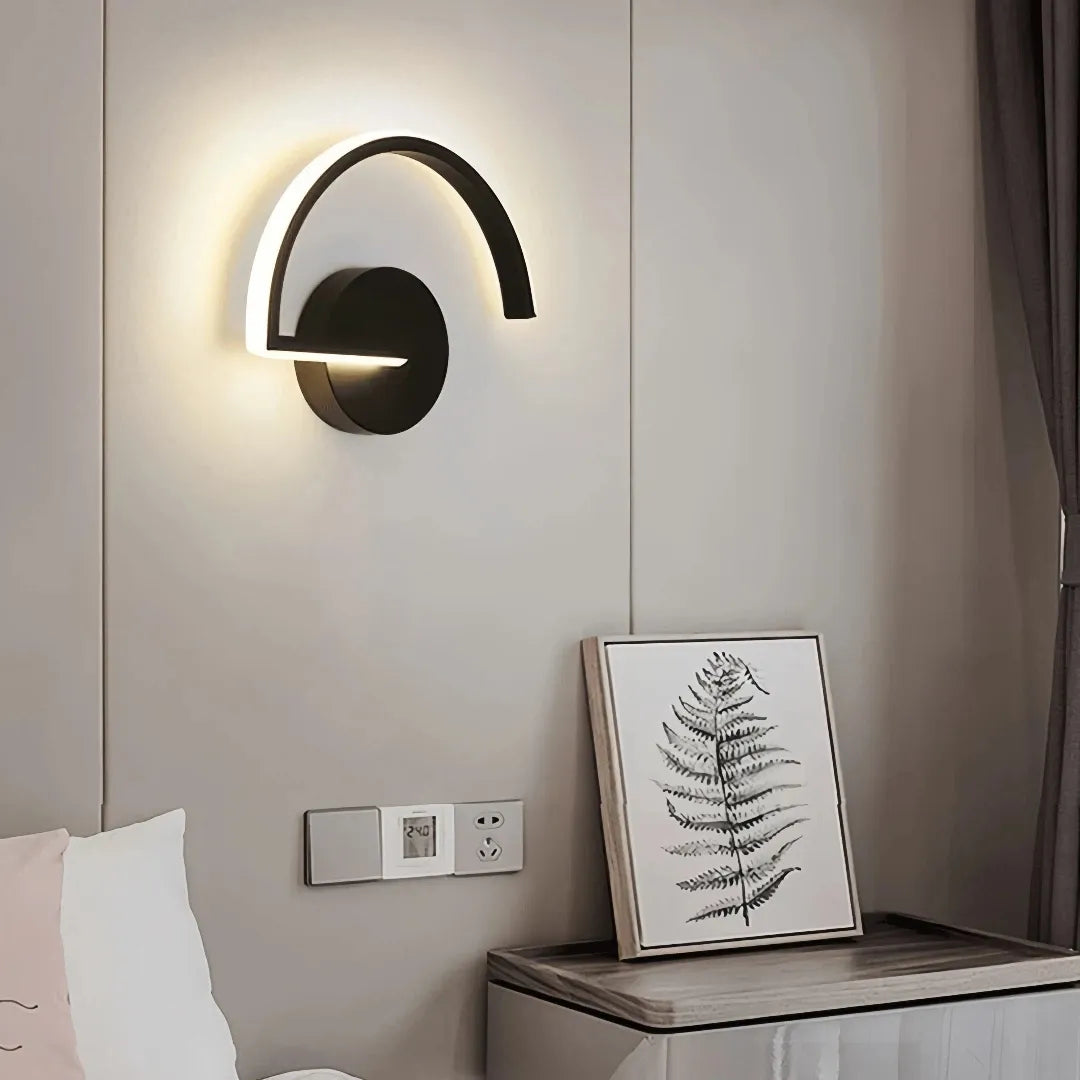 Applique decorativa contemporanea LED dimmerabile ad arco