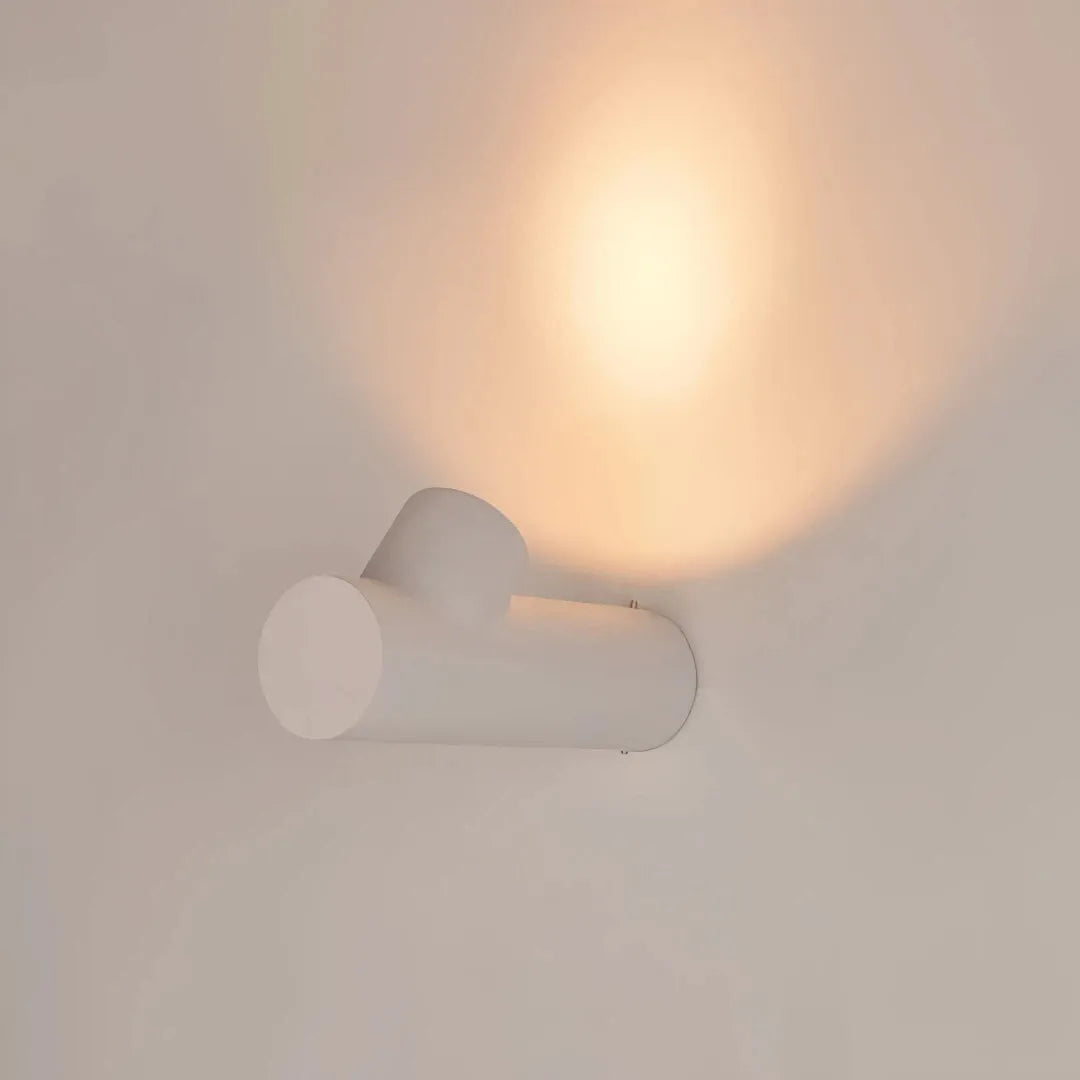 Applique per facciata esterna LED dal design minimal con fascio luminoso