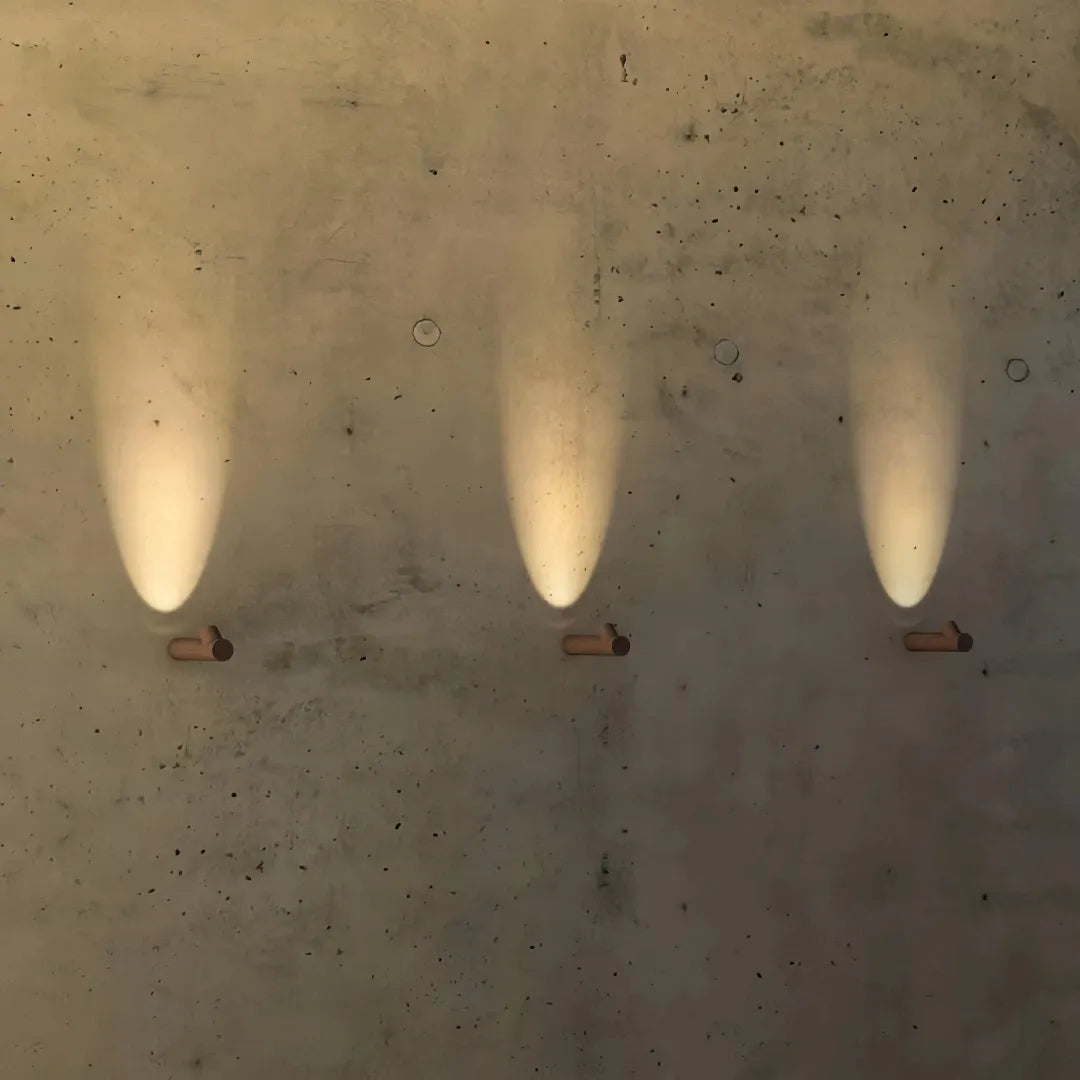 Applique per facciata esterna LED dal design minimal con fascio luminoso