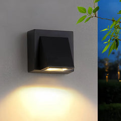 Applique da esterno moderne di design geometrico a LED con effetto luminoso per balcone