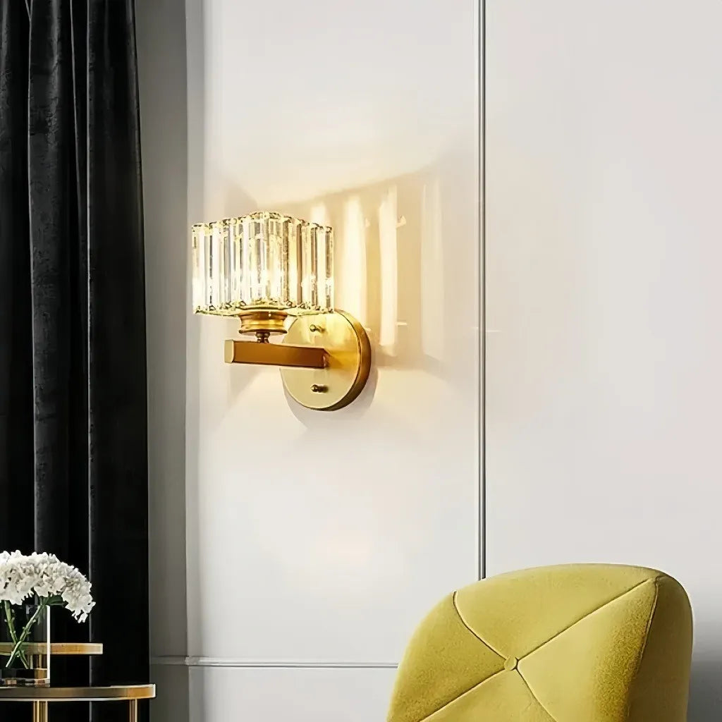 Applique da parete con cristalli dimmerabile dal design elegante per camera da letto
