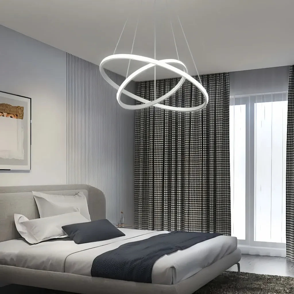Lampadario ad anelli LED dimmerabile in metallo dal design moderno per soggiorno