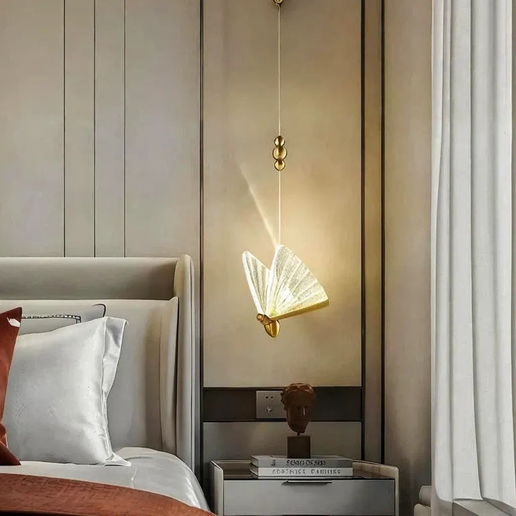 Lampada a sospensione LED dimmerabile design farfalla moderna per camera da letto