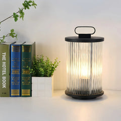 Lanterna da terra per esterno portatile e ricaricabile contemporanea a LED cilindrica in vetro scanalato
