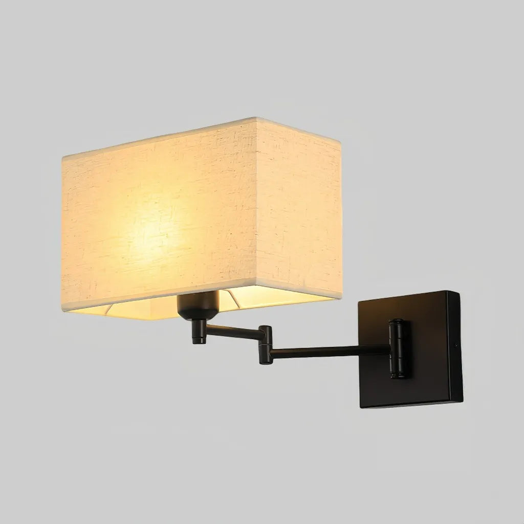 Applique anni 50 con braccio orientabile e paralume in tessuto per camera da letto