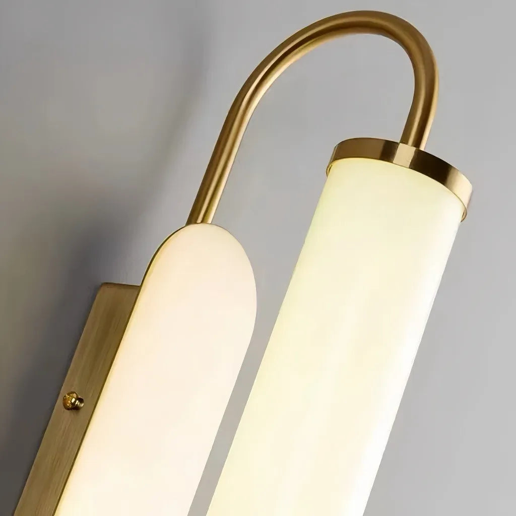 Applique dorata da parete contemporanea cilindrica con LED dimmerabile per camera da letto