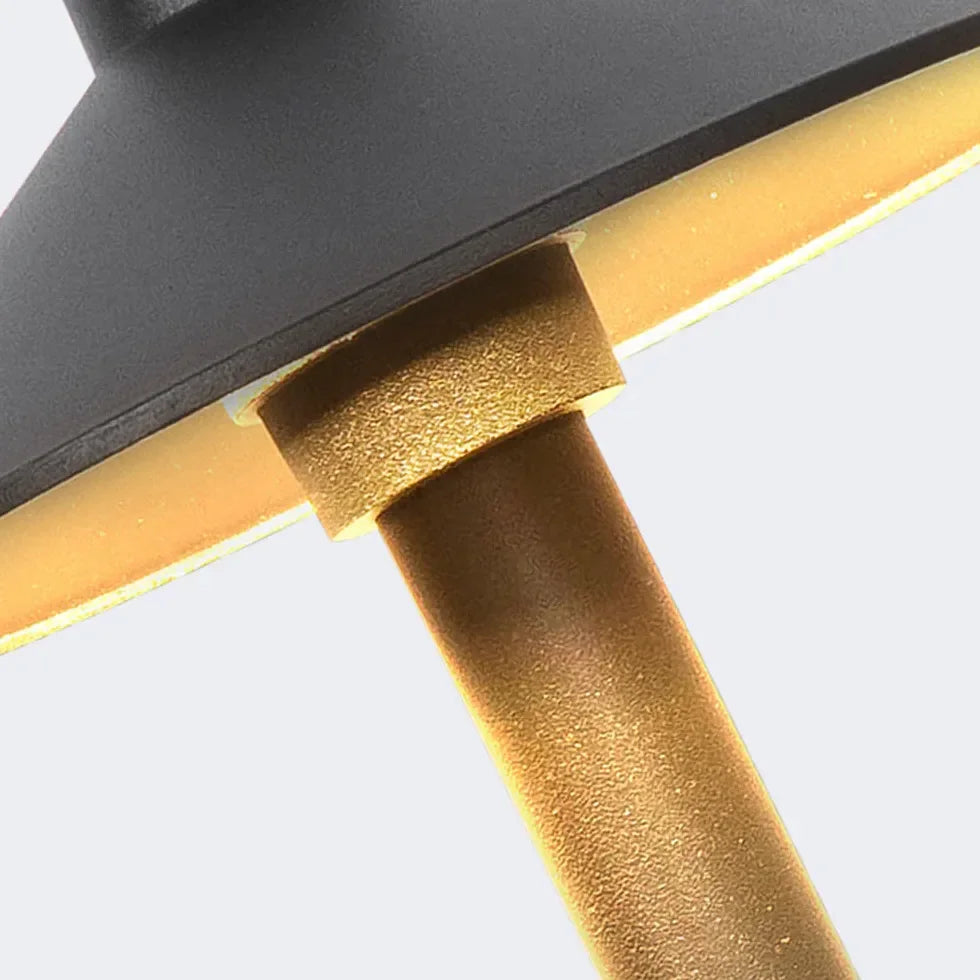 Lampione per esterno LED design moderno in metallo nero a forma di fungo