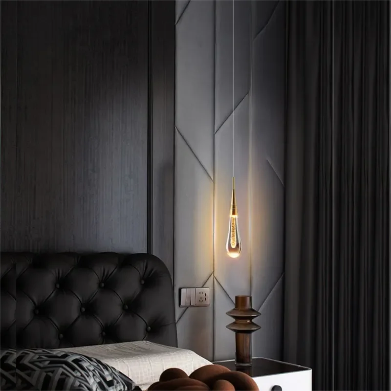 Lampada a sospensione da comodino a goccia LED regolabile in cristallo color oro