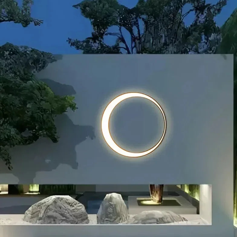 Applique da esterno design ad anello a forma di luna stile moderno LED in metallo