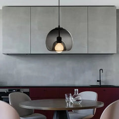 Lampadario a sospensione a sfera in vetro dal design moderno LED per sala da pranzo