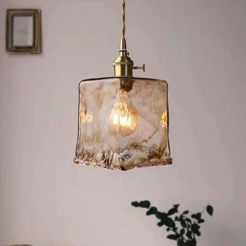 Lampadario in vetro ambrato con struttura in ottone stile anni 50 per sala da pranzo