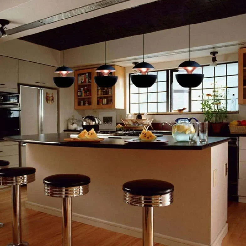 Lampadario a sospensione in metallo moderno a forma di fungo per sala pranzo