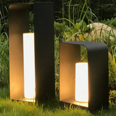 Lampada solare da terrazzo rettangolare moderna in metallo nero con LED