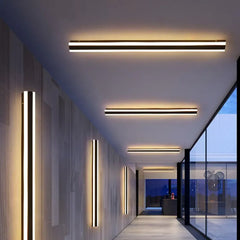 Applique da esterno moderno lineare LED in metallo nero