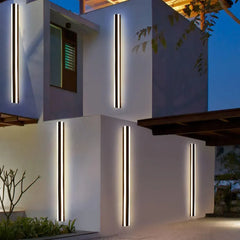 Applique da esterno moderno lineare LED in metallo nero
