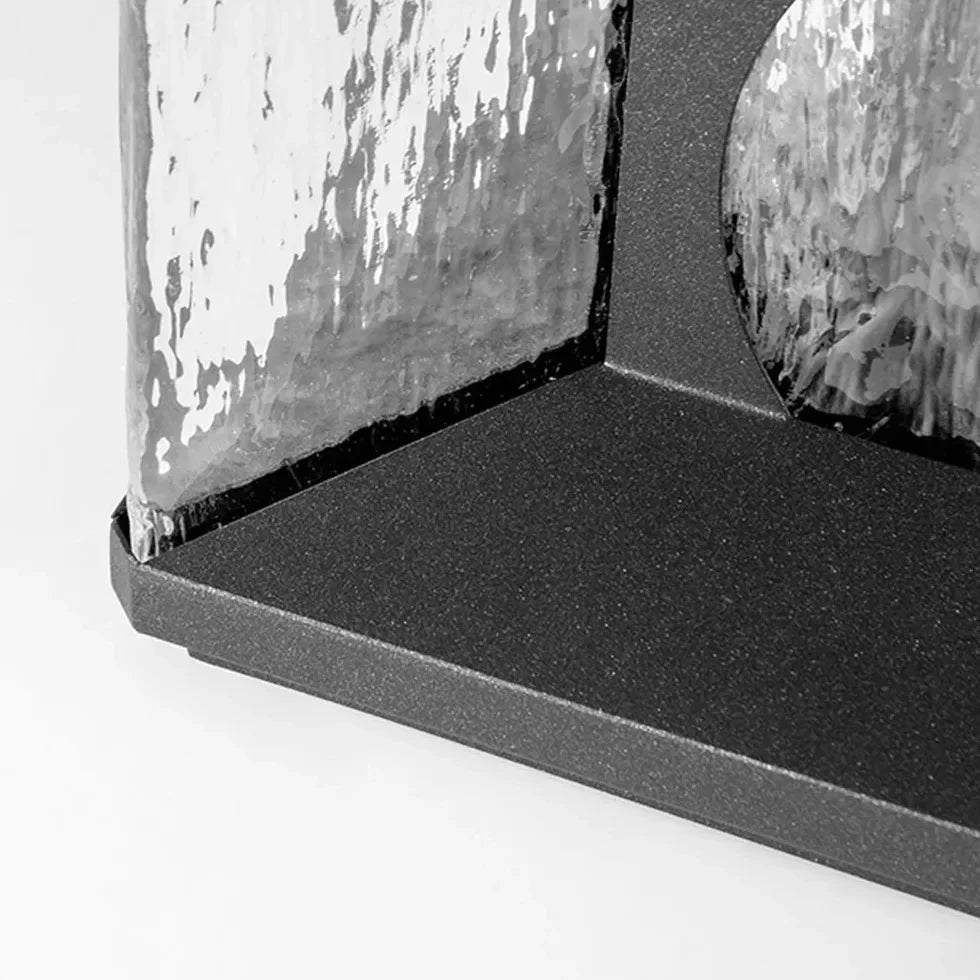 Lampada da pilastro per esterno cubo nero LED solare in vetro design moderno