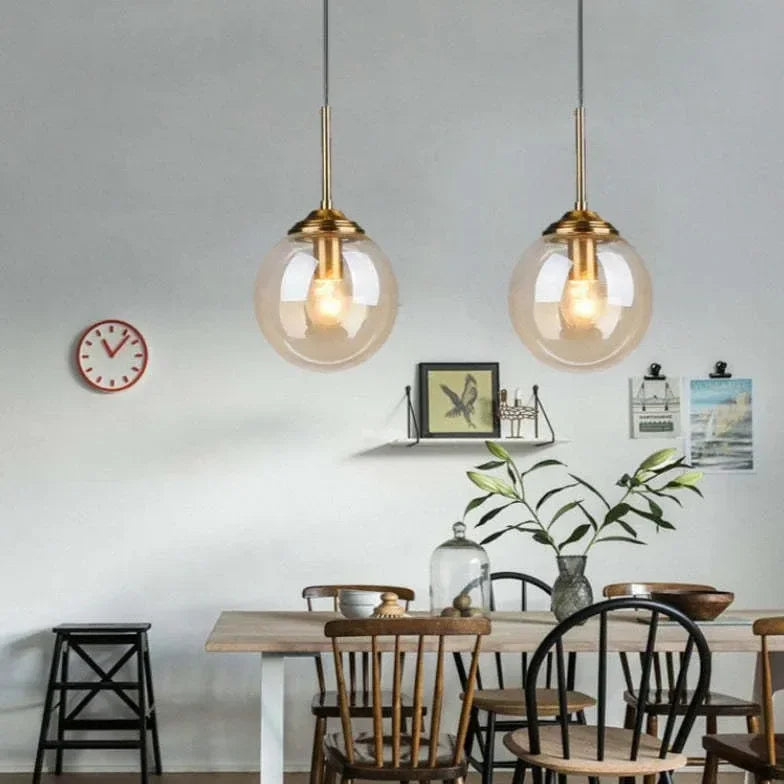 Lampadario con sfera di vetro LED design moderno a sospensione
